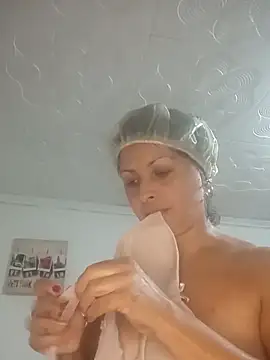 Mariapaula88 online show from November 11, 2025, 5:51 am