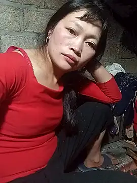 siusiu-00 online show from November 3, 2025, 2:51 pm