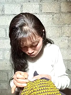 siusiu-00 online show from November 19, 2025, 1:22 pm