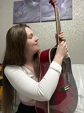 Amy  Leee  online show from March 2, 2026, 1:18 pm