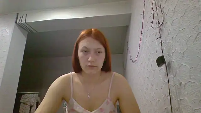 luna tt online show from March 11, 2026, 4:35 pm