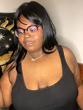 TheChubbySiren online show from January 14, 2026, 3:06 pm