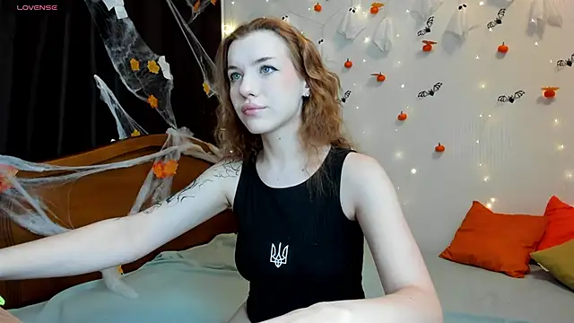 MeganNewCat online show from November 8, 2025, 10:15 am