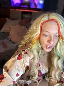 Snapshot of queenkelly1234 chatting on January 6, 2026, 6:50 am queenkelly1234 online show from January 6, 2026, 6:50 am