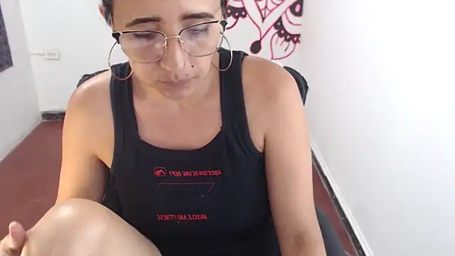 Lucyy Naugthy online show from March 29, 2026, 7:58 pm