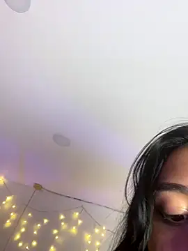 Nahomy cute1 online show from November 14, 2025, 4:55 am