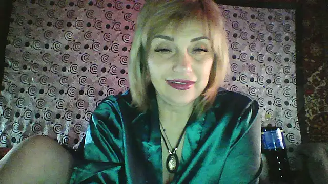 Snapshot of Lia_Ray chatting on December 19, 2025, 9:11 pm Lia Ray online show from December 19, 2025, 9:11 pm