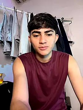 cristalxxx hott online show from October 25, 2025, 9:20 pm