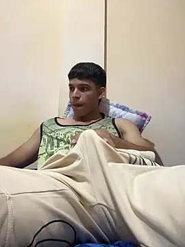 Snapshot of Michael_black01 chatting on March 13, 2026, 1:45 am Michael black01 online show from March 13, 2026, 1:45 am