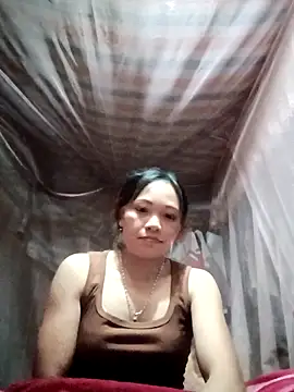 huhu-sexxy online show from October 22, 2025, 1:33 pm