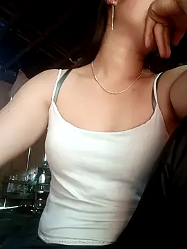 Lyssa-a online show from March 19, 2026, 7:34 am