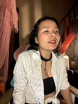 Listen-ly online show from November 26, 2025, 3:57 pm