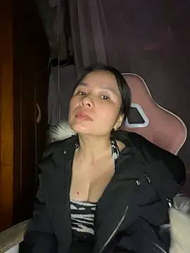 Listen-ly online show from December 22, 2025, 4:59 pm