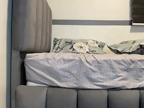 Vanetika urgoddessxxx online show from October 27, 2025, 1:48 pm