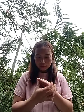 Snapshot of Nguyet2k4 chatting on February 11, 2026, 12:04 am Nguyet2k4 online show from February 11, 2026, 12:04 am