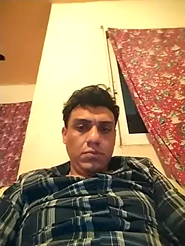 Albertlaynver online show from October 14, 2025, 6:36 am