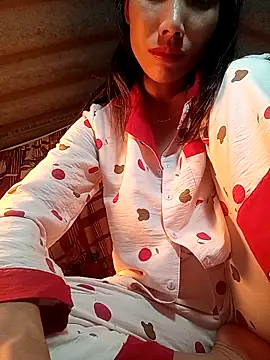 Snapshot of -Kem-01 chatting on February 6, 2026, 1:58 pm -Kem-01 online show from February 6, 2026, 1:58 pm