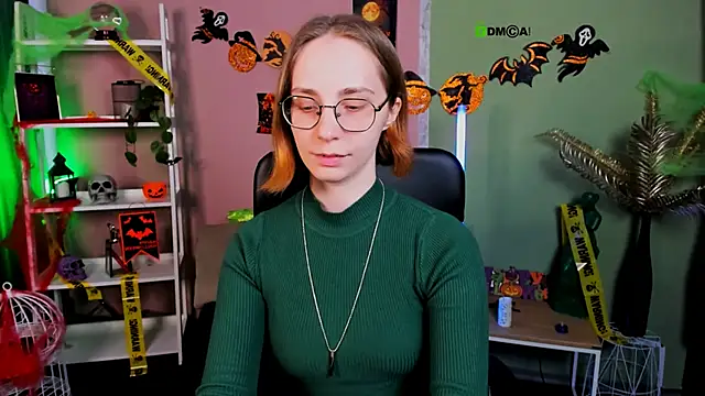 evalora vei online show from November 1, 2025, 1:13 pm