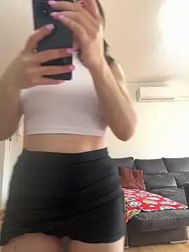 AlanaRius18 online show from March 3, 2026, 10:32 am