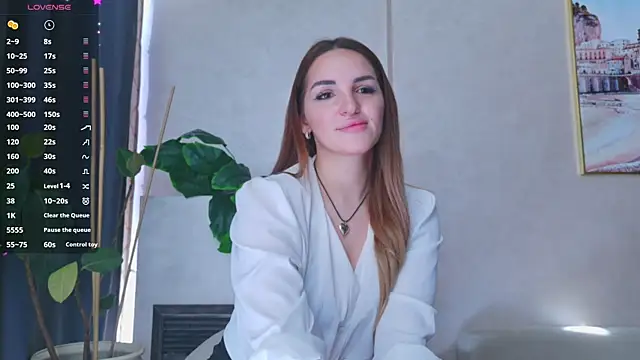 LustLagoon online show from April 18, 2026, 6:17 am