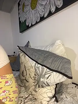  purplebitch online show from October 17, 2025, 11:35 am