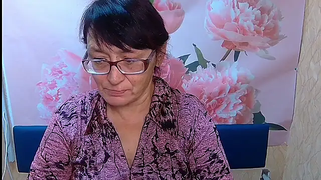 MeganSword online show from October 17, 2025, 5:10 am