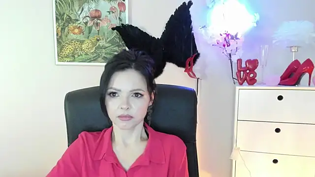 Mollybloom40 online show from February 19, 2026, 2:35 pm