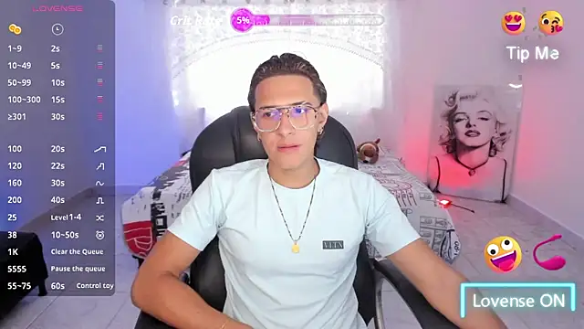 Hayden Boy  online show from November 29, 2025, 6:22 pm