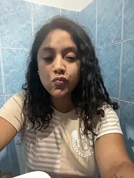 Techi0525 online show from April 26, 2026, 6:27 pm