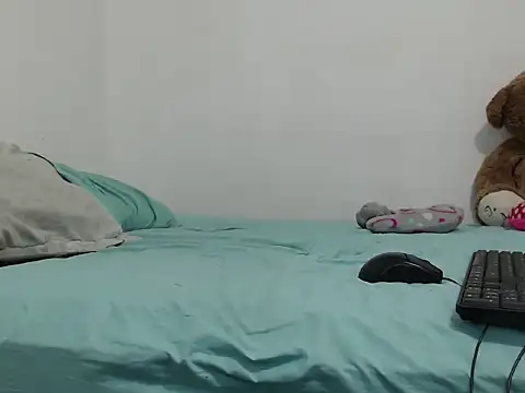 Snapshot of toxic_sweet_1 chatting on November 12, 2025, 11:54 am toxic sweet 1 online show from November 12, 2025, 11:54 am