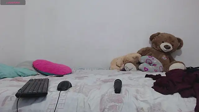 Snapshot of toxic_sweet_1 chatting on November 14, 2025, 2:43 am toxic sweet 1 online show from November 14, 2025, 2:43 am