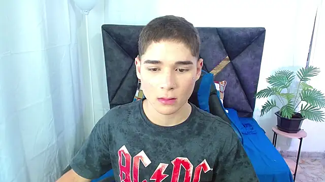 Mattass18 online show from October 16, 2025, 3:35 pm