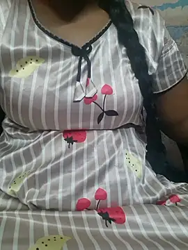 tamil-reena online show from October 18, 2025, 4:15 am