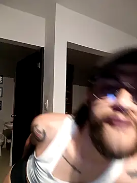 Liam Samderz online show from March 1, 2026, 6:37 am