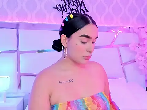 DevoraCarther online show from October 22, 2025, 12:49 pm