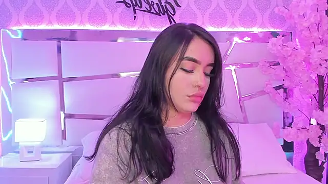 DevoraCarther online show from November 1, 2025, 2:30 pm