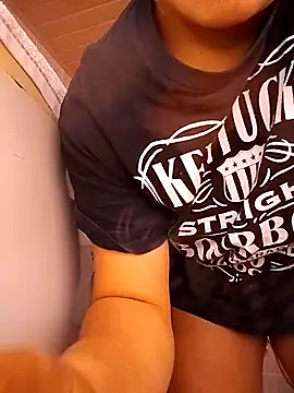 Snapshot of Valery_Graay chatting on October 28, 2025, 8:33 pm Valery Graay online show from October 28, 2025, 8:33 pm