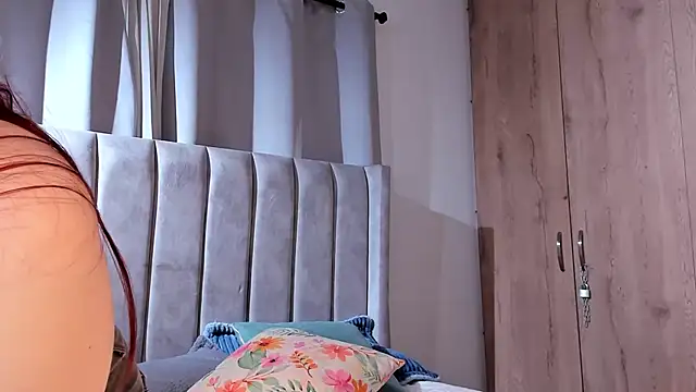 Snapshot of AmberPixie_ chatting on November 15, 2025, 8:49 pm AmberPixie online show from November 15, 2025, 8:49 pm