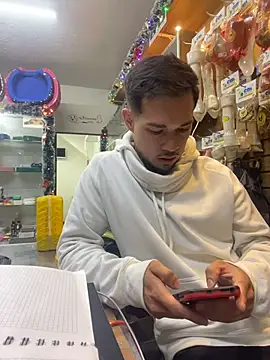 Leonardmoppet online show from December 1, 2025, 11:21 pm