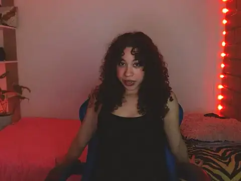 Medussa3033 online show from April 10, 2026, 4:50 am