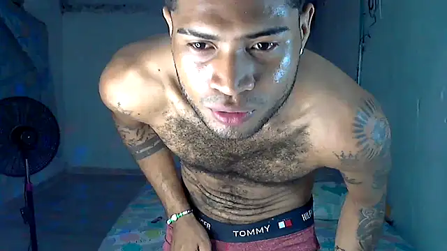 AXionX online show from February 3, 2026, 6:40 am