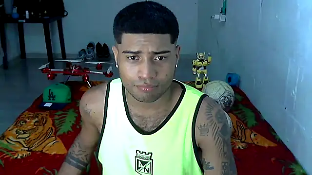 AXionX online show from April 8, 2026, 2:00 am