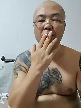 caige8888 online show from November 15, 2025, 10:12 am