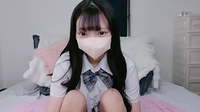 Snapshot of Mirai_oO16Oo chatting on November 7, 2025, 11:54 am Mirai oO16Oo online show from November 7, 2025, 11:54 am