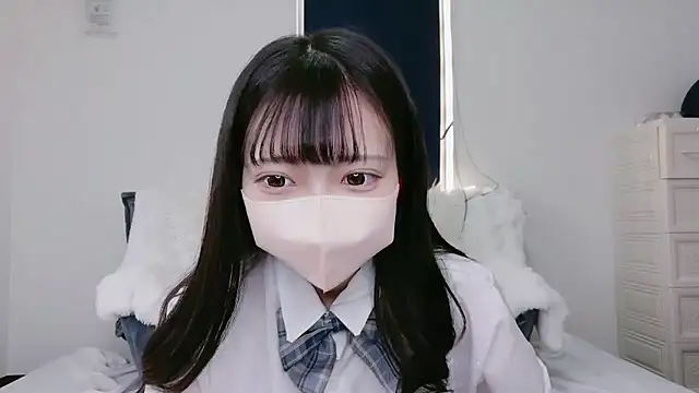 Snapshot of Mirai_oO16Oo chatting on December 3, 2025, 6:32 am Mirai oO16Oo online show from December 3, 2025, 6:32 am