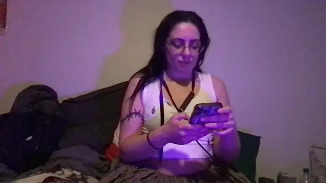 Snapshot of wet_alleycat chatting on February 22, 2026, 4:35 am wet alleycat online show from February 22, 2026, 4:35 am