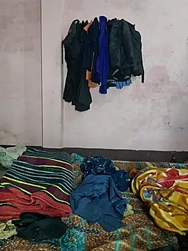 sweet couple99 online show from December 2, 2025, 7:03 am