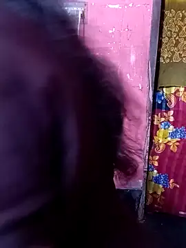 Snapshot of Porimoni22 chatting on October 24, 2025, 4:58 pm Porimoni22 online show from October 24, 2025, 4:58 pm