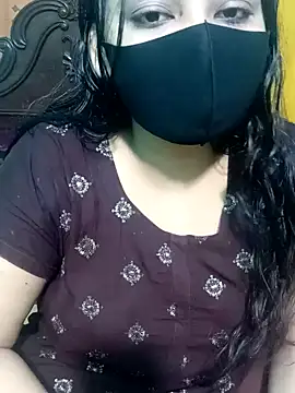 Snapshot of Porimoni22 chatting on November 11, 2025, 1:00 pm Porimoni22 online show from November 11, 2025, 1:00 pm