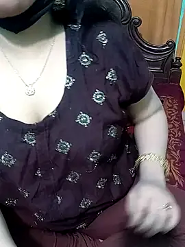 Snapshot of Porimoni22 chatting on November 23, 2025, 12:27 pm Porimoni22 online show from November 23, 2025, 12:27 pm